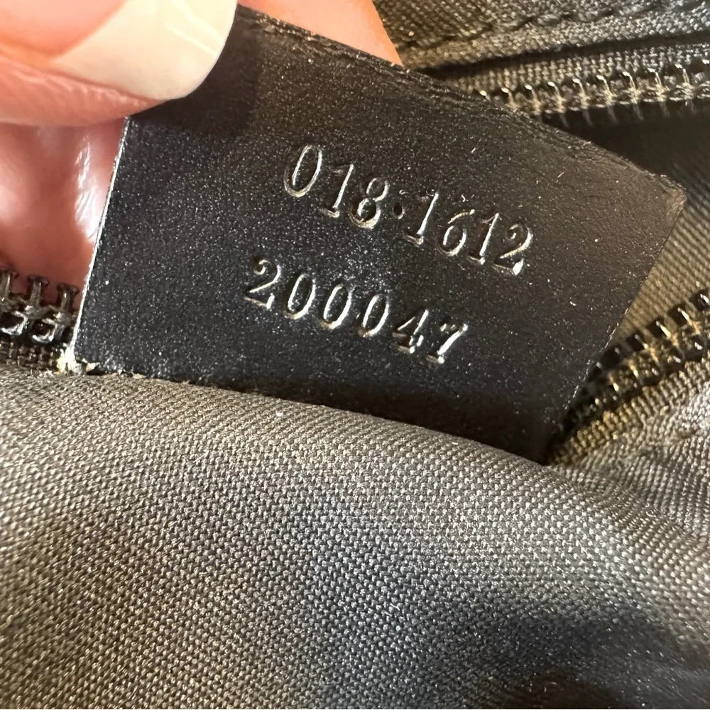 Gucci Monogram Messenger Crossbody Bag Vintage Early 2000s Rare Gucci GG EUC - Picture 12 of 16